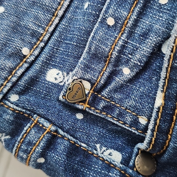 Torrid Skull Print Denim Shorts 16 - Picture 6 of 9